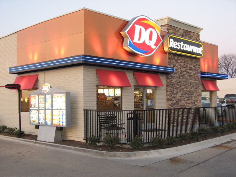 dq dining room open